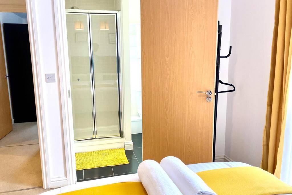 ווסט ת'ורוק Smartrips Apartments - Lakeside/Thurrock מראה חיצוני תמונה